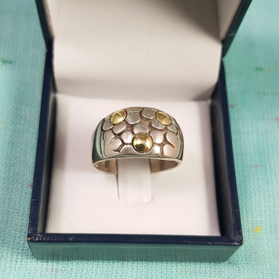 Anillo en plata y oro