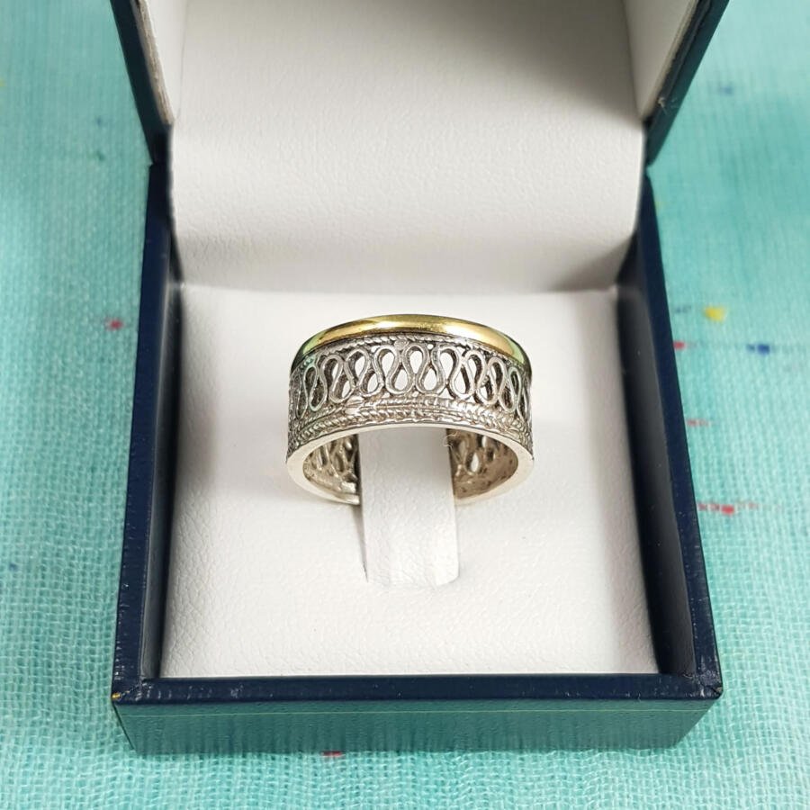 Anillo en plata y oro