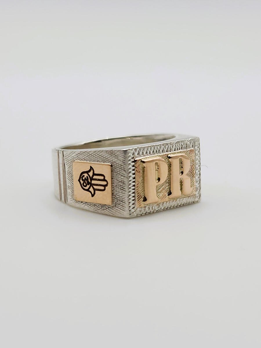 Anillo sello ‘Iniciales Eternas’ — Classic, Premium & Royal - Imagen 9