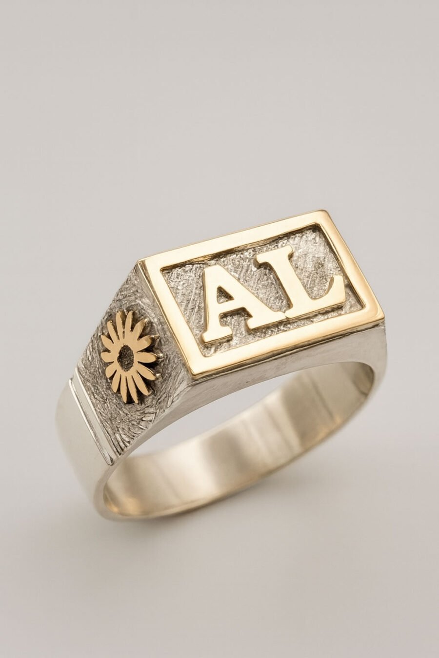 Anillo sello ‘Iniciales Eternas’ Classic – 8 x 10 mm - Imagen 3