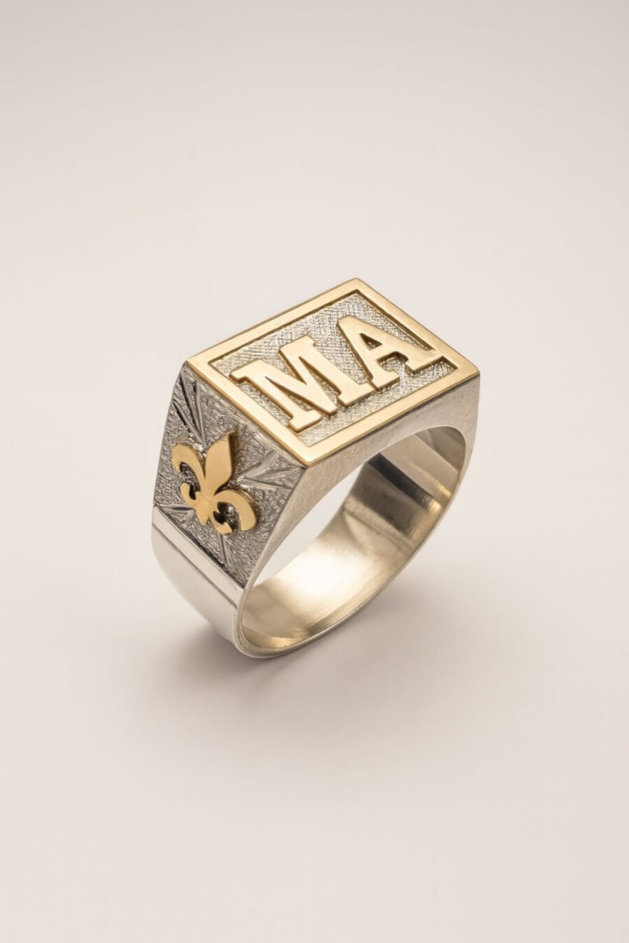 Anillo sello ‘Iniciales Eternas’ Classic – 16 x 13 mm - Imagen 4