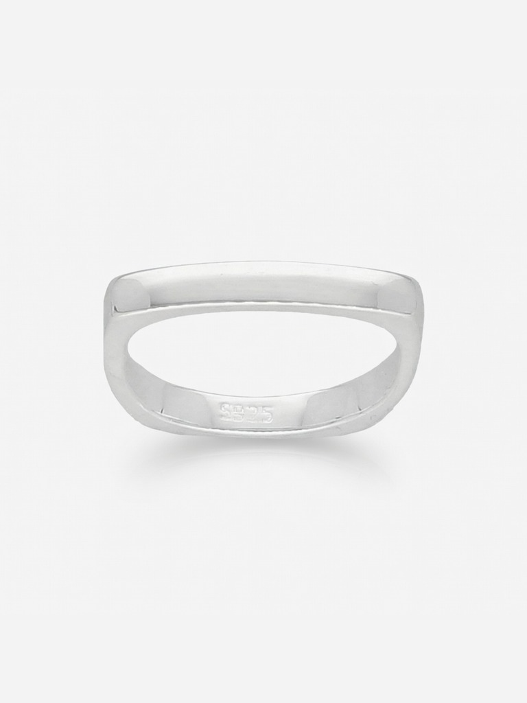 Anillo en plata 925 liso cuadrado