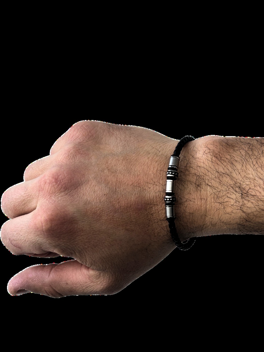 Pulsera AYNI de cuero trenzado y acero con dijes