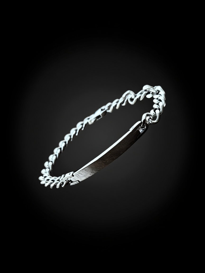 Pulsera AYNI de acero con placa y cadena barbada