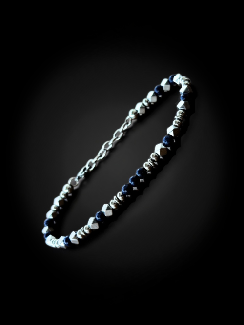Pulsera AYNI de piedras azules y acero
